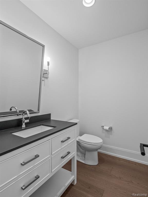 885 REDDING Road, Birmingham, MI 48009 — Photo 16
