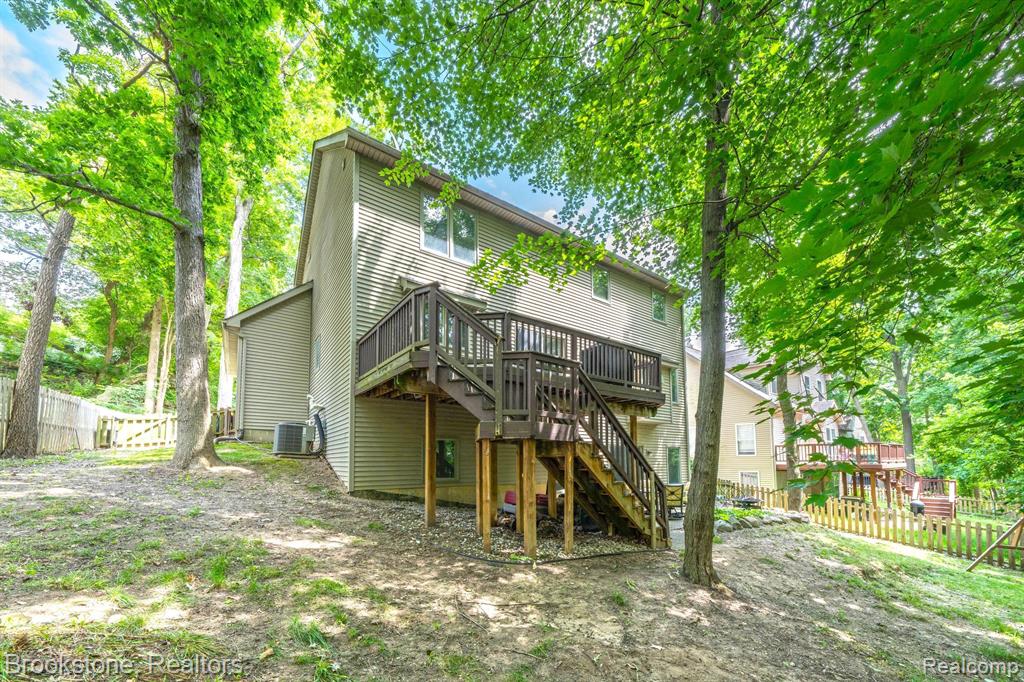 921 OLD HICKORY LANE Lane, Lake Orion, MI 48362 — Photo 6