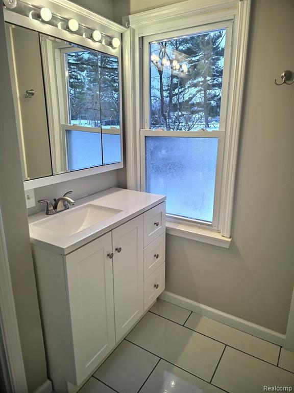 5366 Van Slyke Road, Flint, MI 48507 — Photo 10