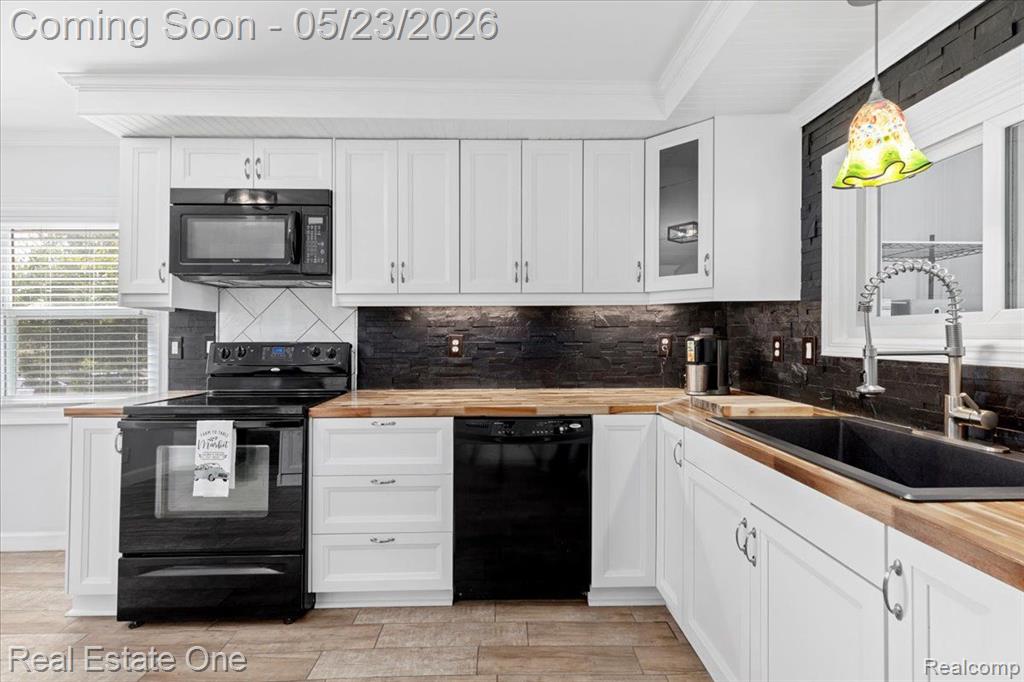 128 S SLATER Street, Lake Orion, MI 48362 — Photo 18