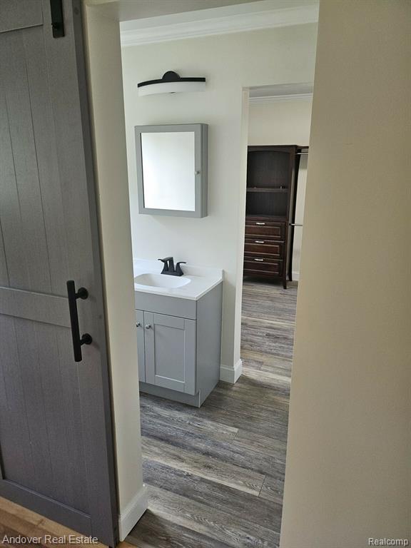 5 MEDFORD Circle, Ann Arbor, MI 48104 — Photo 17
