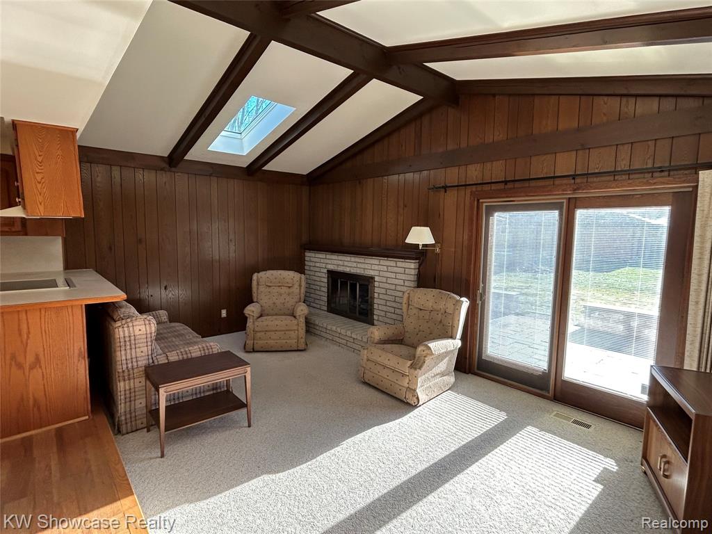 8141 Rene Court, White Lake, MI — Photo 8