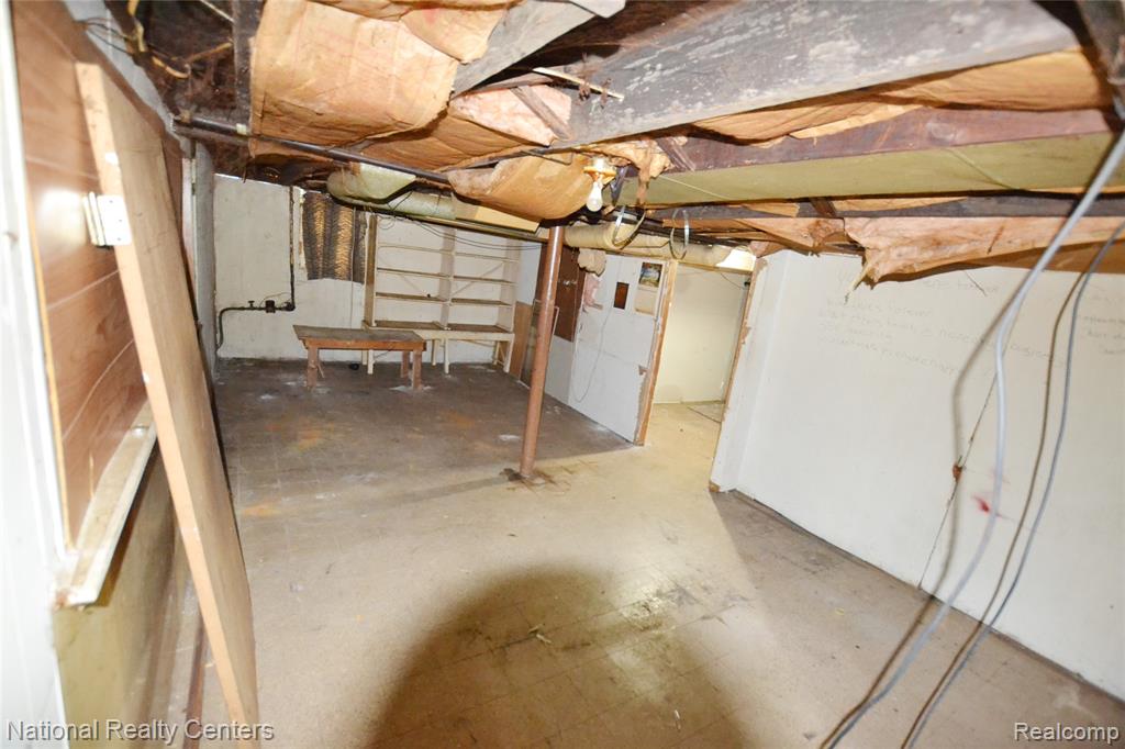 757 Orchard Street, Wyandotte, MI 48192 — Photo 21