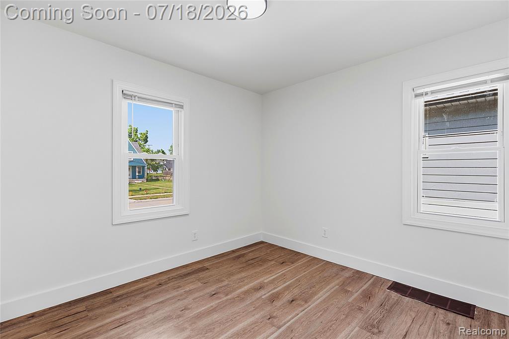 8132 Cadillac Avenue, Warren, MI 48089 — Photo 13