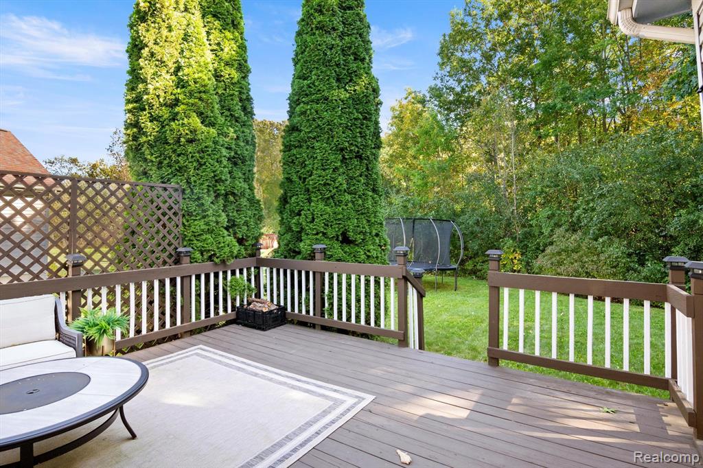 7992 THORNHILL Drive, Ypsilanti, MI 48197 — Photo 47