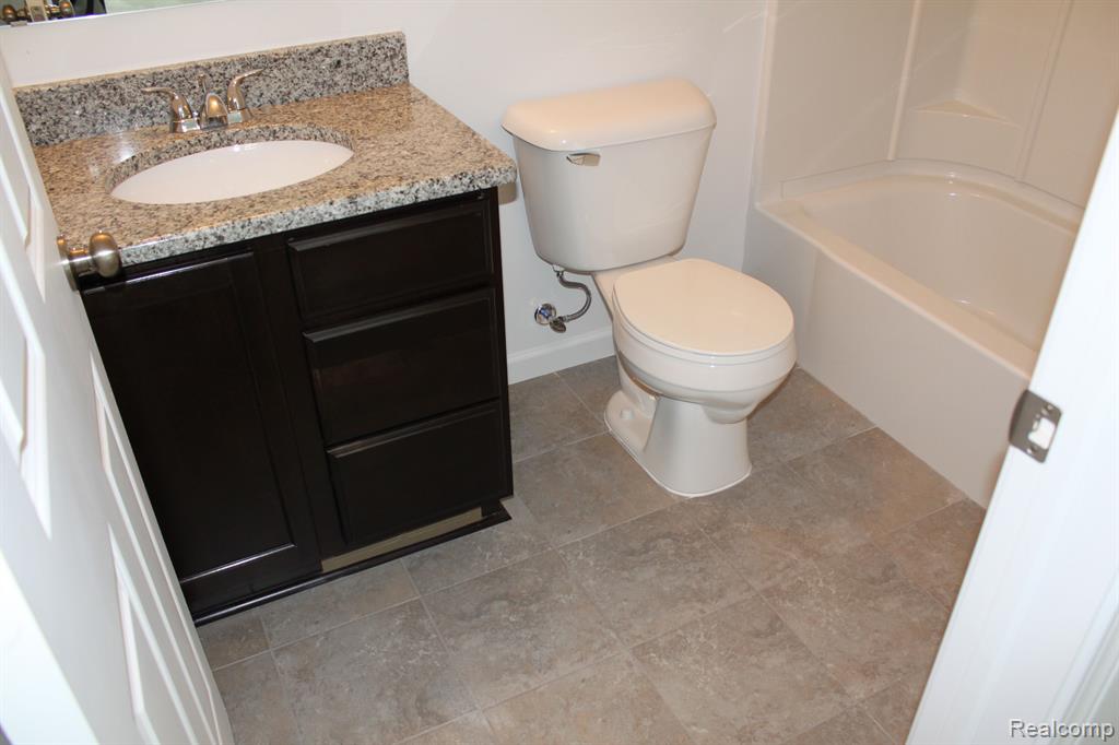 58228 KINCAID Street, New Haven, MI 48048 — Photo 2
