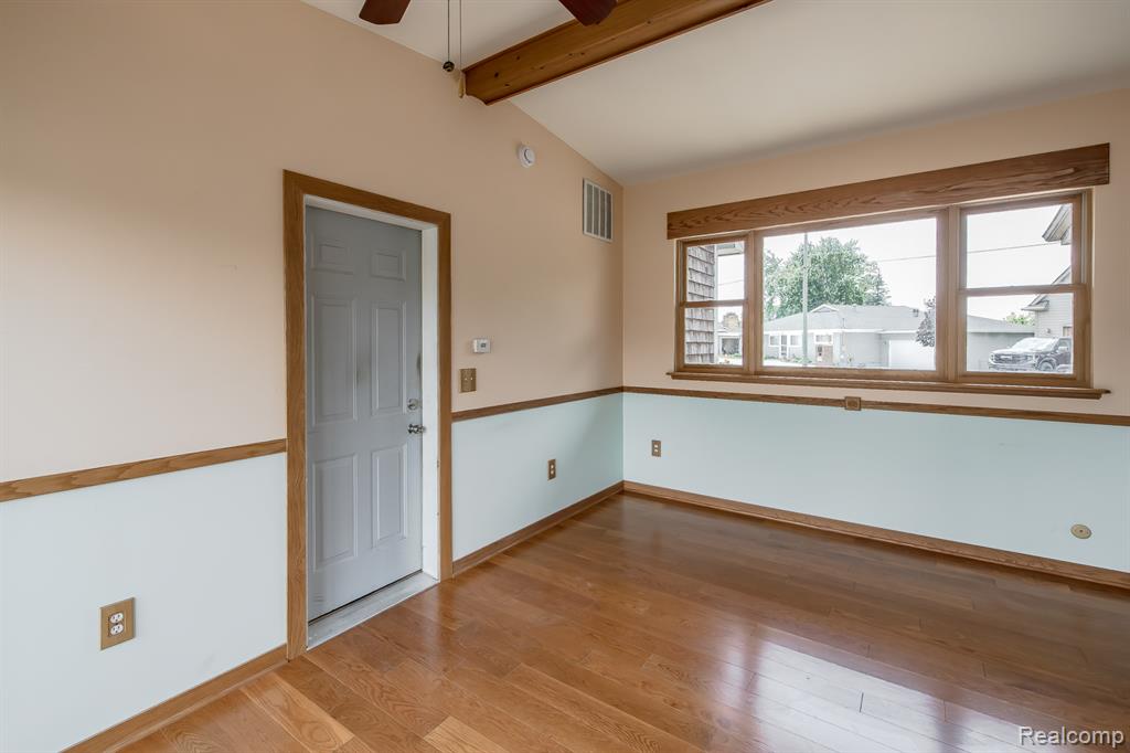 9634 Bonnie Briar Street, White Lake, MI — Photo 10
