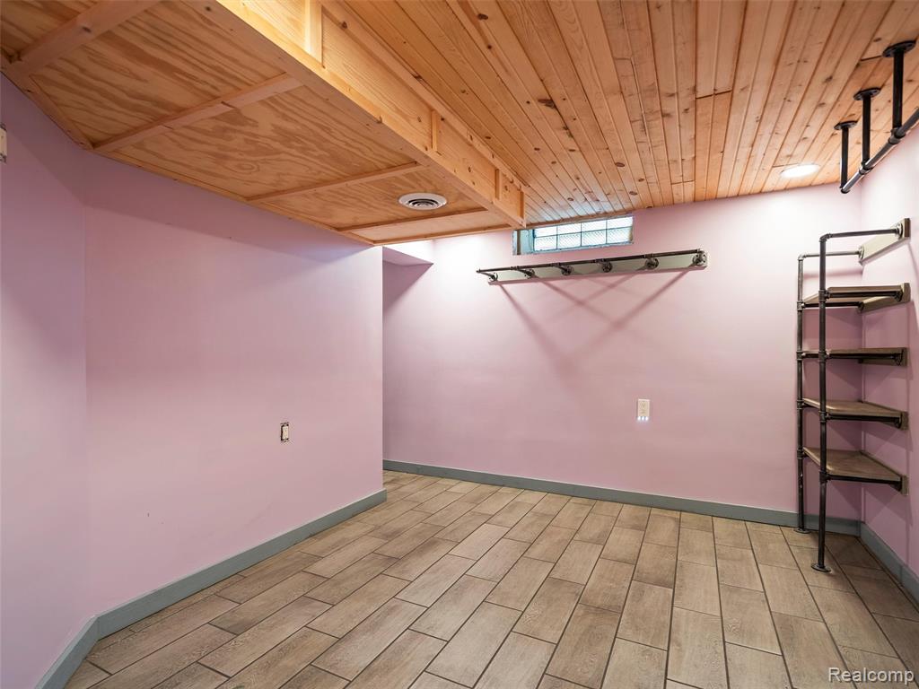 7472 Sloan Street, Taylor, MI 48180 — Photo 16