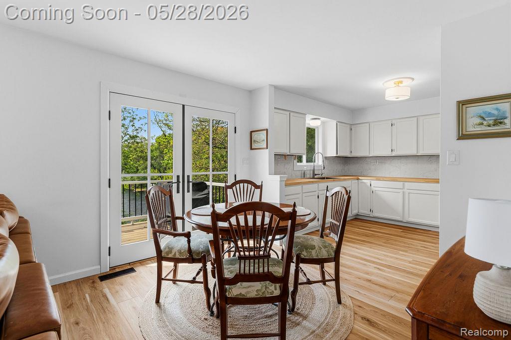 233 Peninsula Lake Drive, Highland, MI — Photo 14