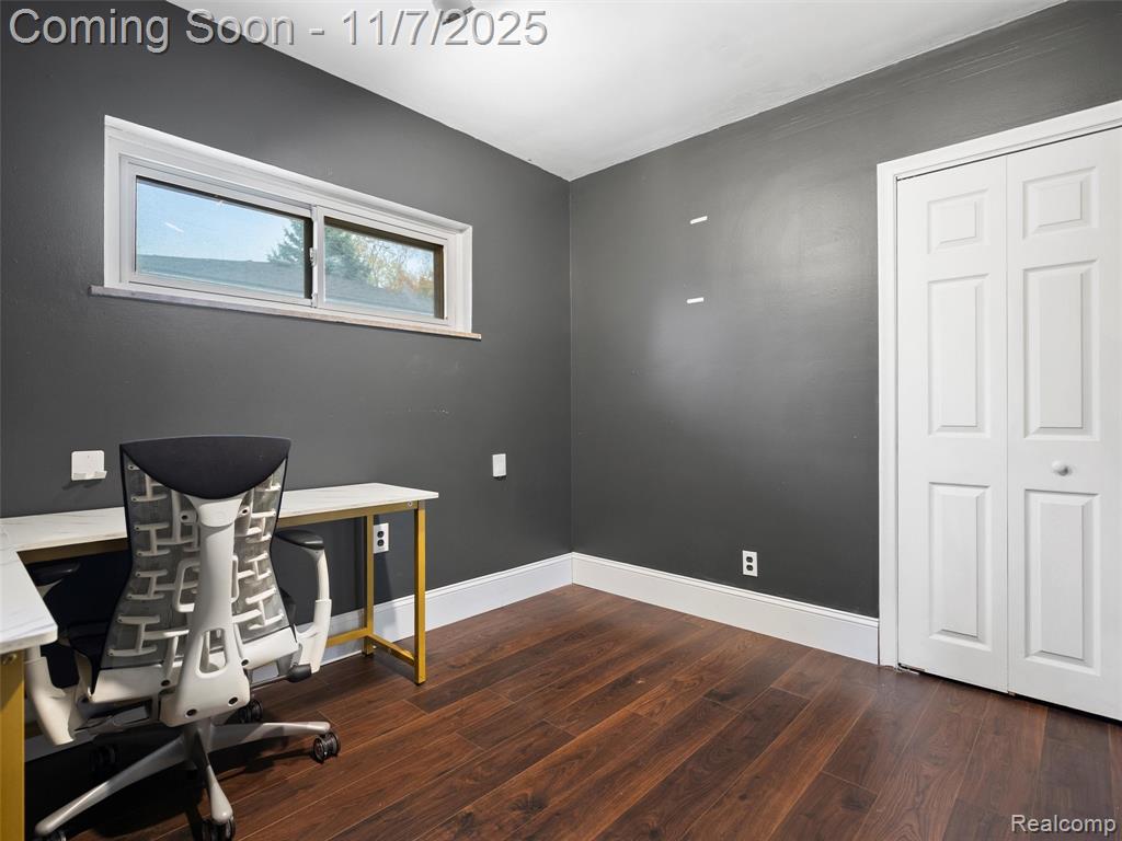 7231 Weingartz, Center Line, MI 48015 — Photo 18