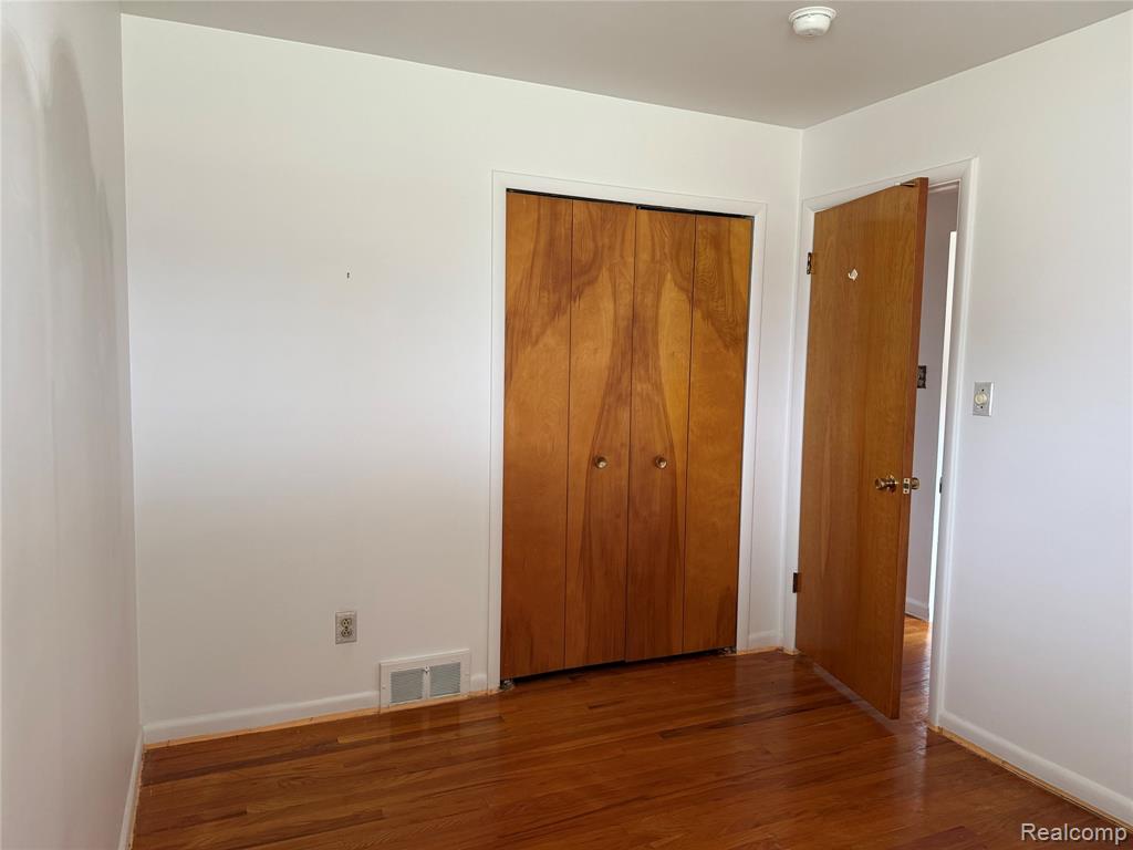 15258 Travis Street, Southgate, MI 48195 — Photo 8