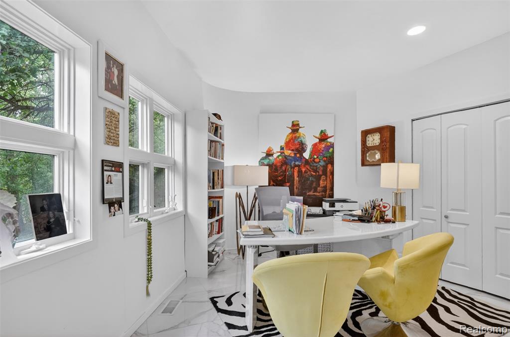 4845 Bryn Mawr Drive, Bloomfield Hills, MI 48301 — Photo 21