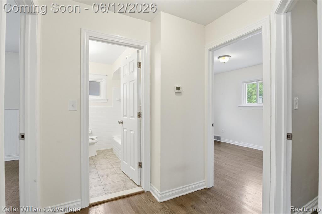 23111 Scotia Road, Oak Park, MI 48237 — Photo 15