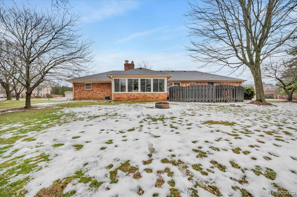 6091 Kings Shire Road, Grand Blanc, MI 48439 — Photo 16
