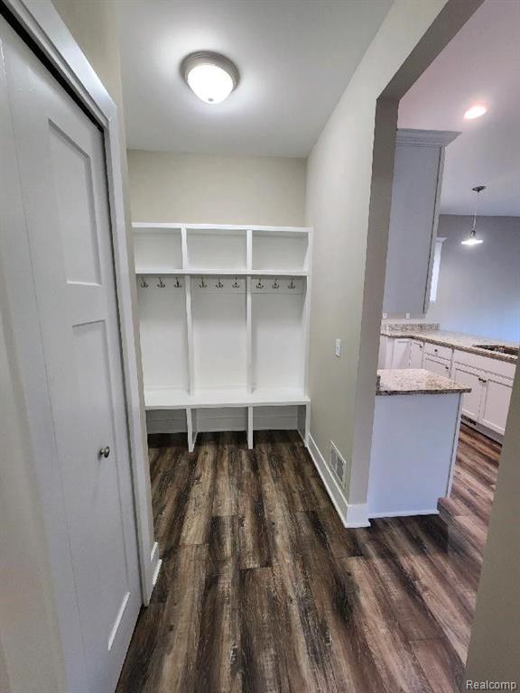 00 High Slope Dr Drive, Brighton, MI, 48114