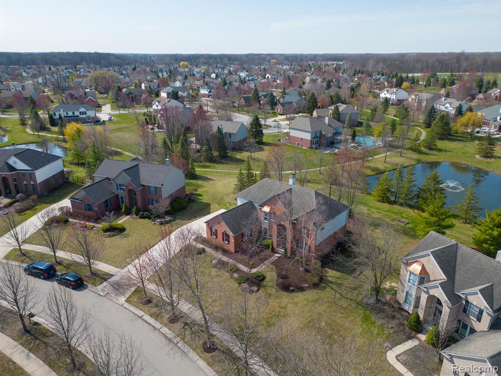 1482 MCLAINE Street, Canton, MI 48188 — Photo 38