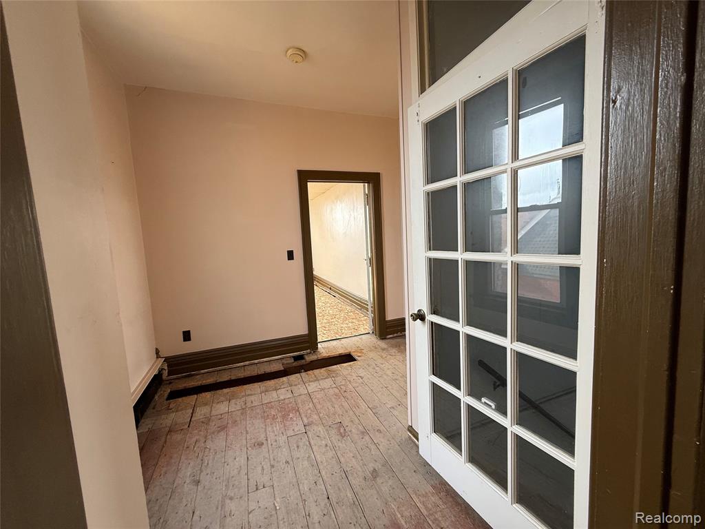 51094 Washington Street, New Baltimore, MI 48047 — Photo 8
