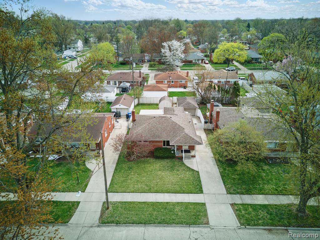 8540 ARNOLD Street, Dearborn Heights, MI 48127 — Photo 37