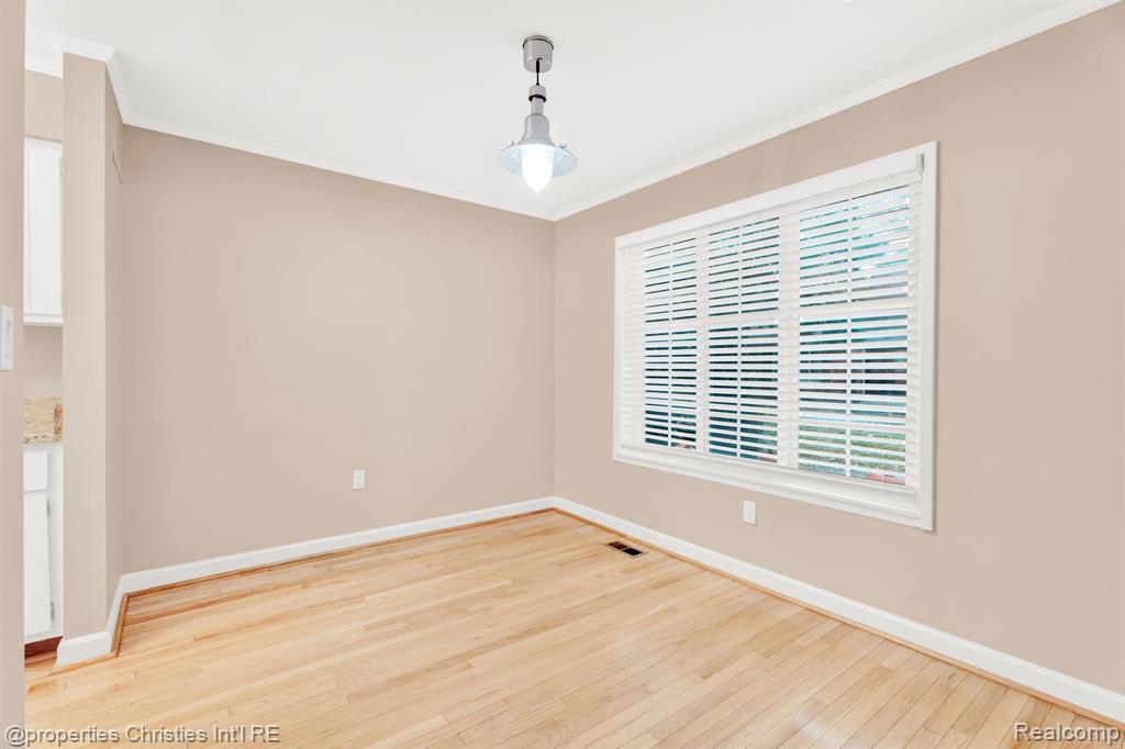 1805 Wickham Street, Royal Oak, MI 48073 — Photo 15