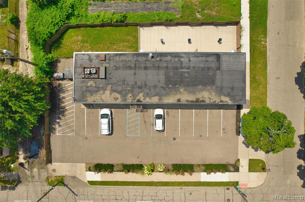 611 W Philadelphia Street, Detroit, MI 48202 — Photo 32