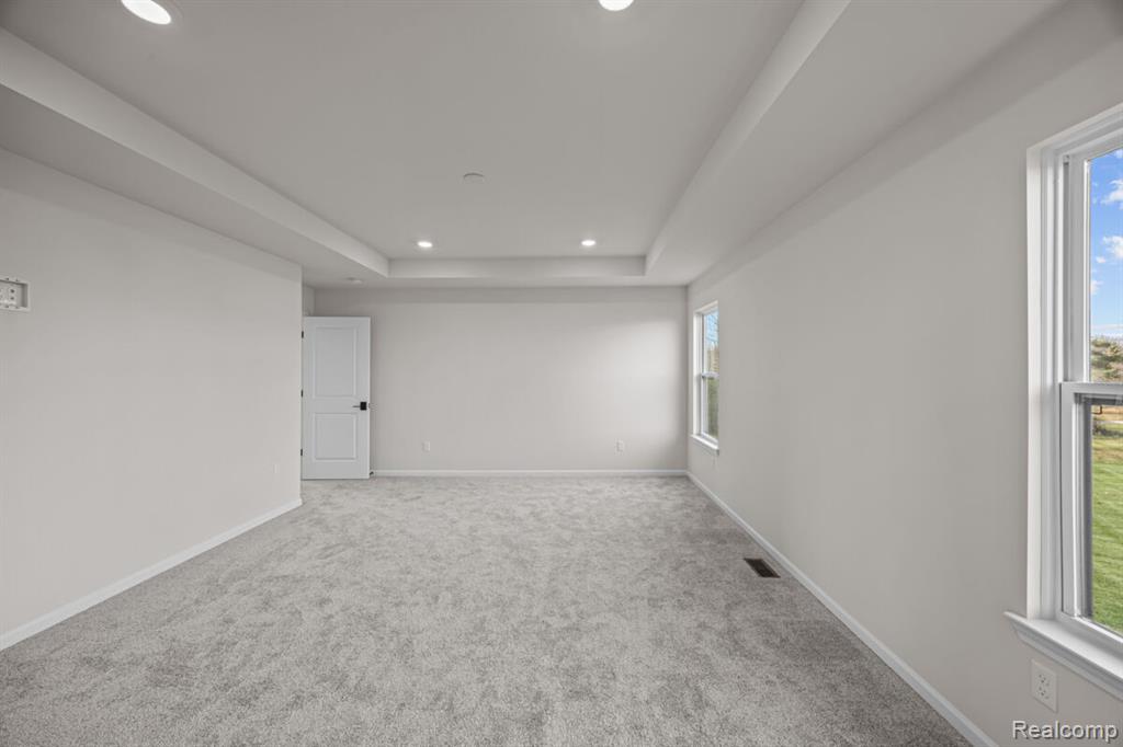 61904 Hevel Lane, Washington, MI — Photo 14