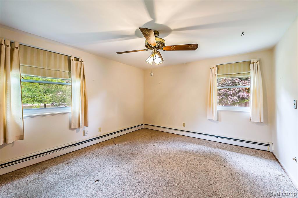 1165 Camelot Drive, Pinckney, MI 48169 — Photo 17