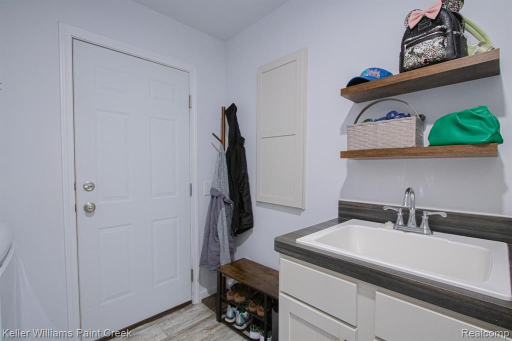5200 Babcock Road, Lexington, MI 48450 — Photo 15