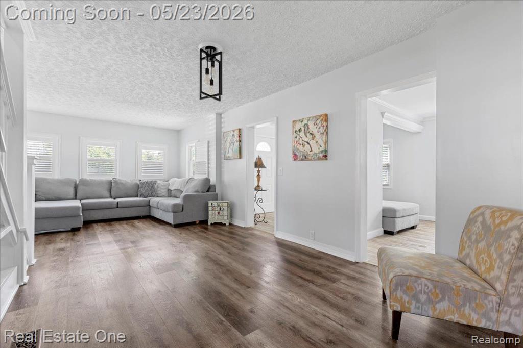 128 S SLATER Street, Lake Orion, MI 48362 — Photo 21