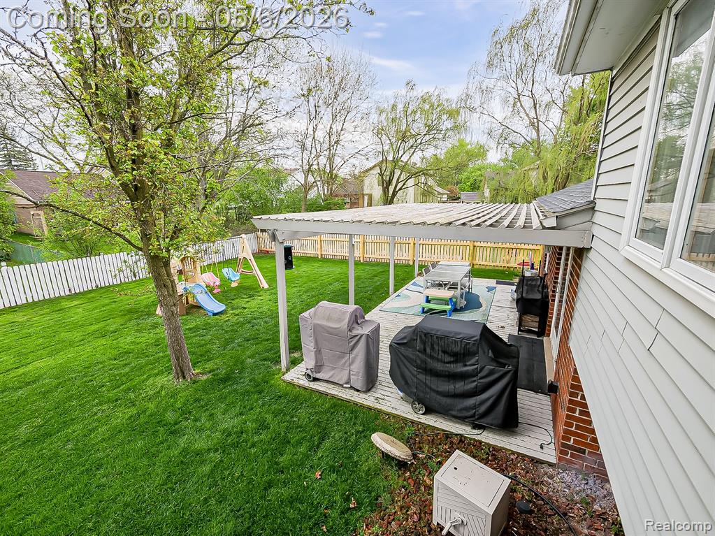 41528 Greenwood Court, Canton, MI 48187 — Photo 30