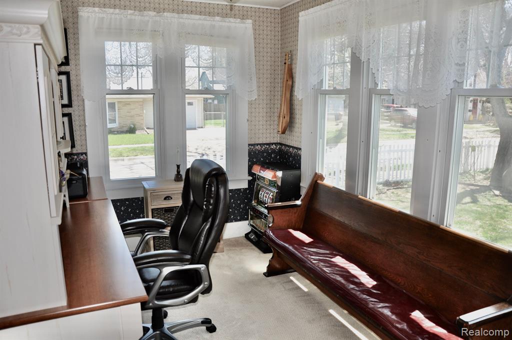 608 E MAPLE Street, Holly, MI 48442 — Photo 33
