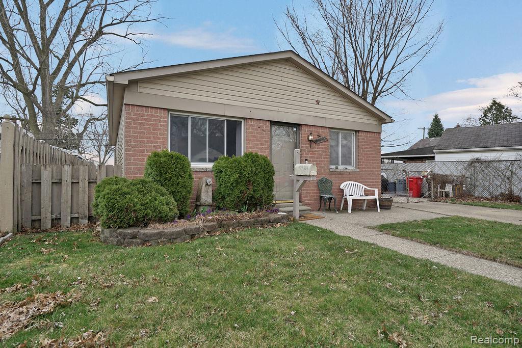 25530 Cole Street, Roseville, MI 48066 — Photo 3