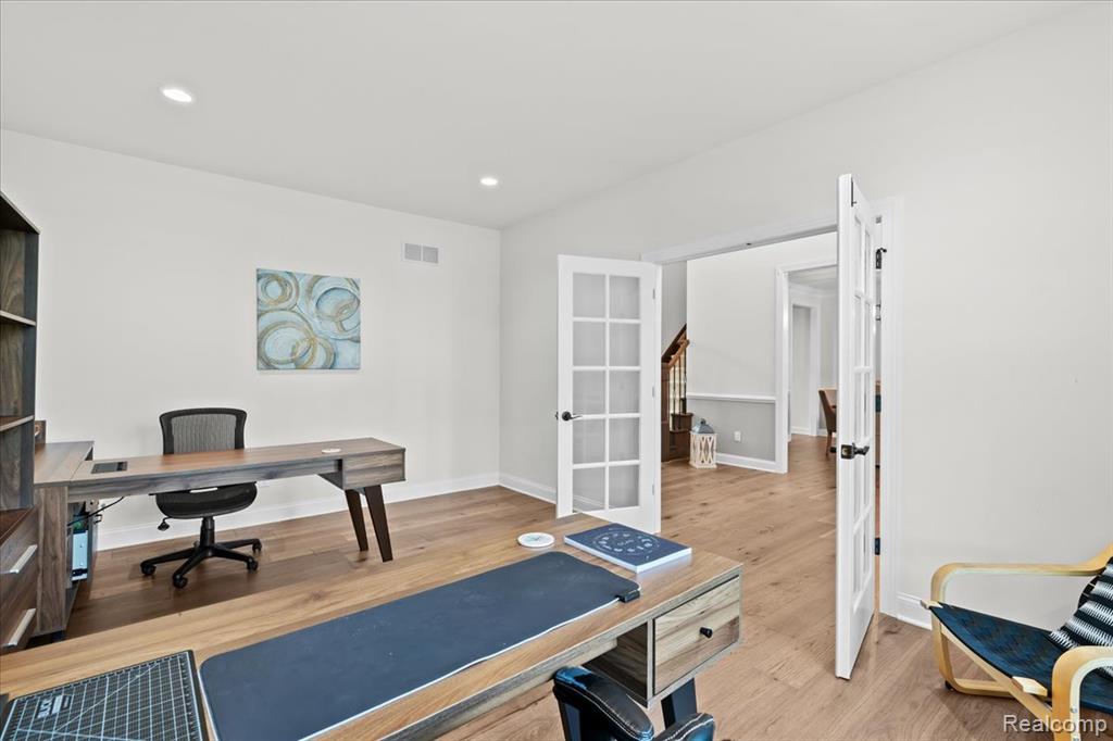 47695 Wales Court, Novi, MI 48167 — Photo 14