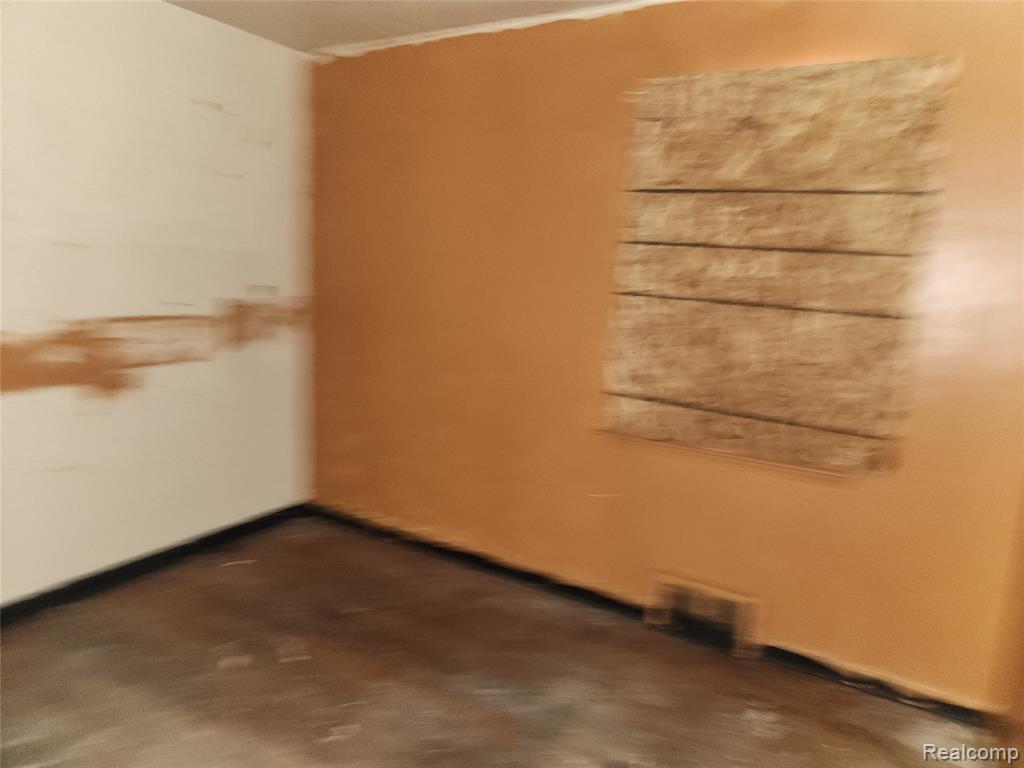 11669 Strathmoor Street, Detroit, MI, 48227