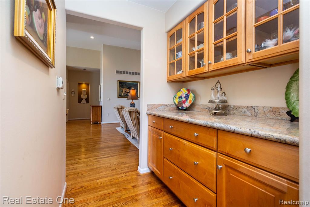 10215 Mill Pointe Drive, Goodrich Vlg, MI — Photo 24
