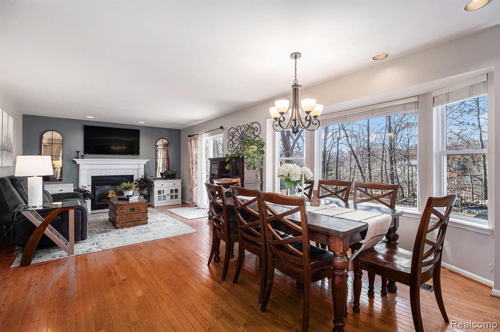 7926 FOREST CREEK, Whitmore Lake, MI 48189 — Photo 5