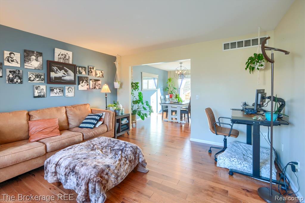 8380 Hunt Club Court, Grand Blanc, MI 48439 — Photo 19