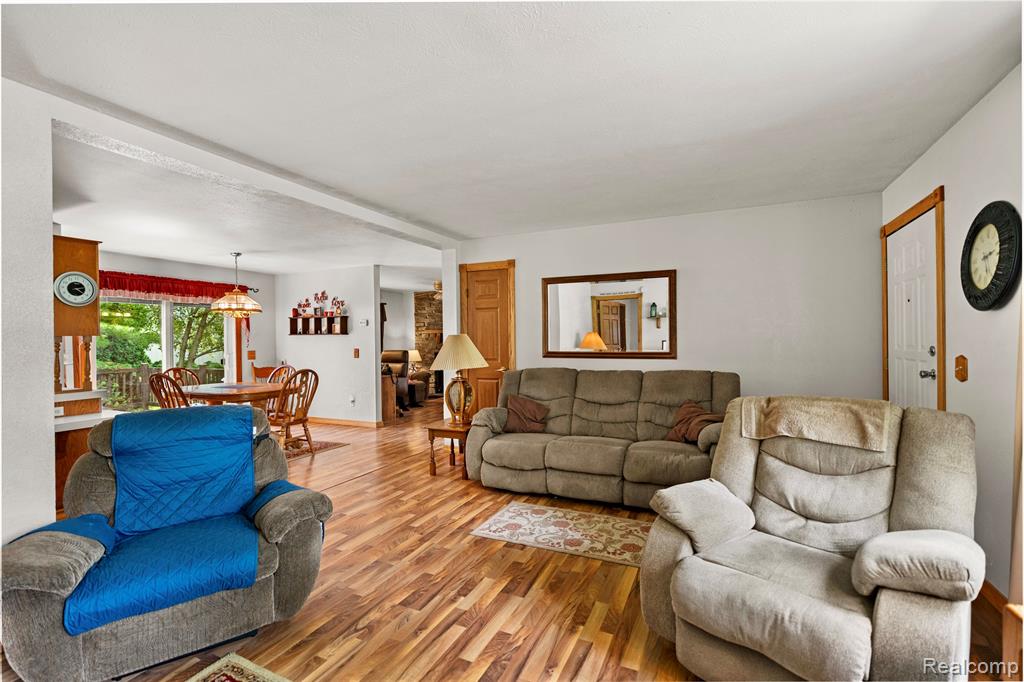 5206 Lippincott Boulevard, Burton, MI 48519 — Photo 16