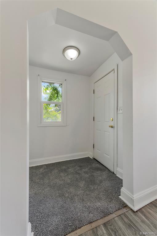 216 Holbrook Street, Detroit, MI 48202 — Photo 18