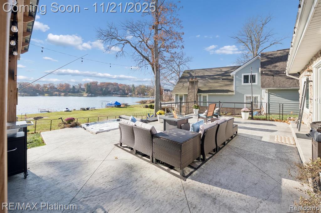 4009 Highcrest Drive, Brighton, MI 48116 — Photo 2