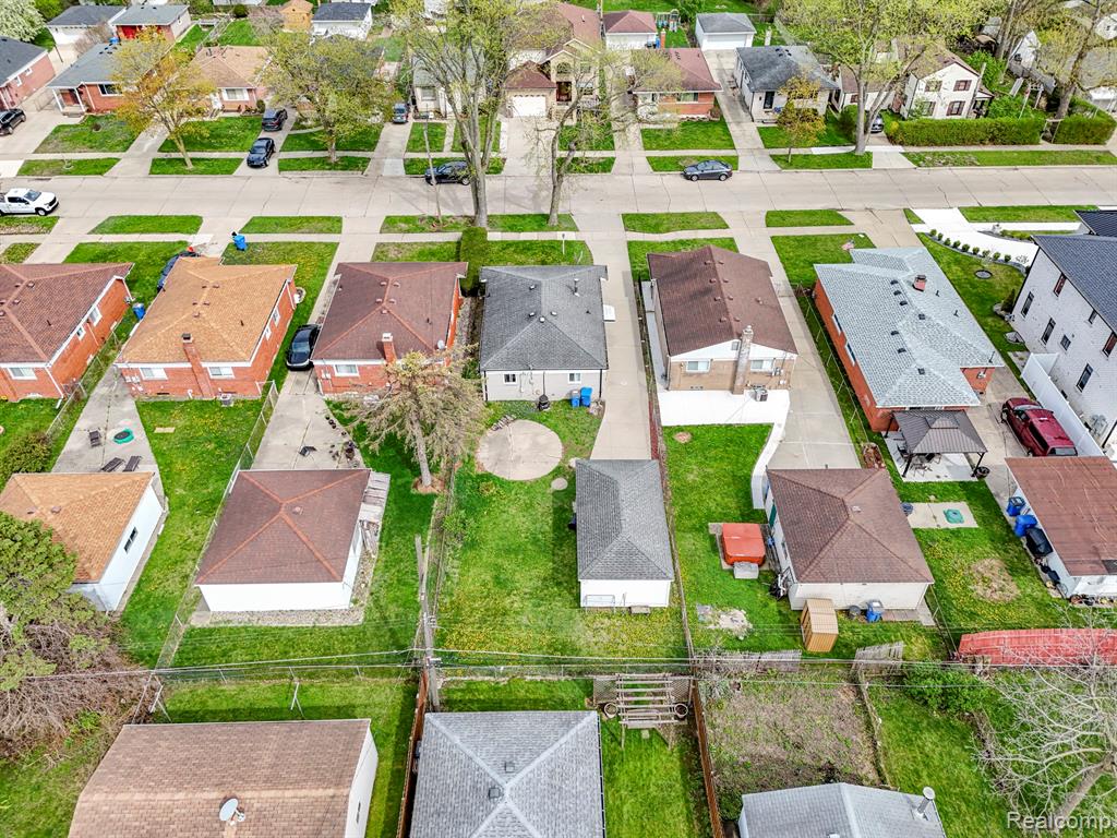 6151 Robindale Avenue, Dearborn Heights, MI 48127 — Photo 33