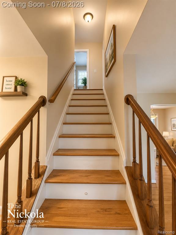 414 WHITNEY Drive, Rochester Hills, MI 48307 — Photo 16