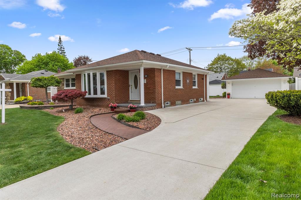 9280 REECK Road, Allen Park, MI 48101 — Photo 3