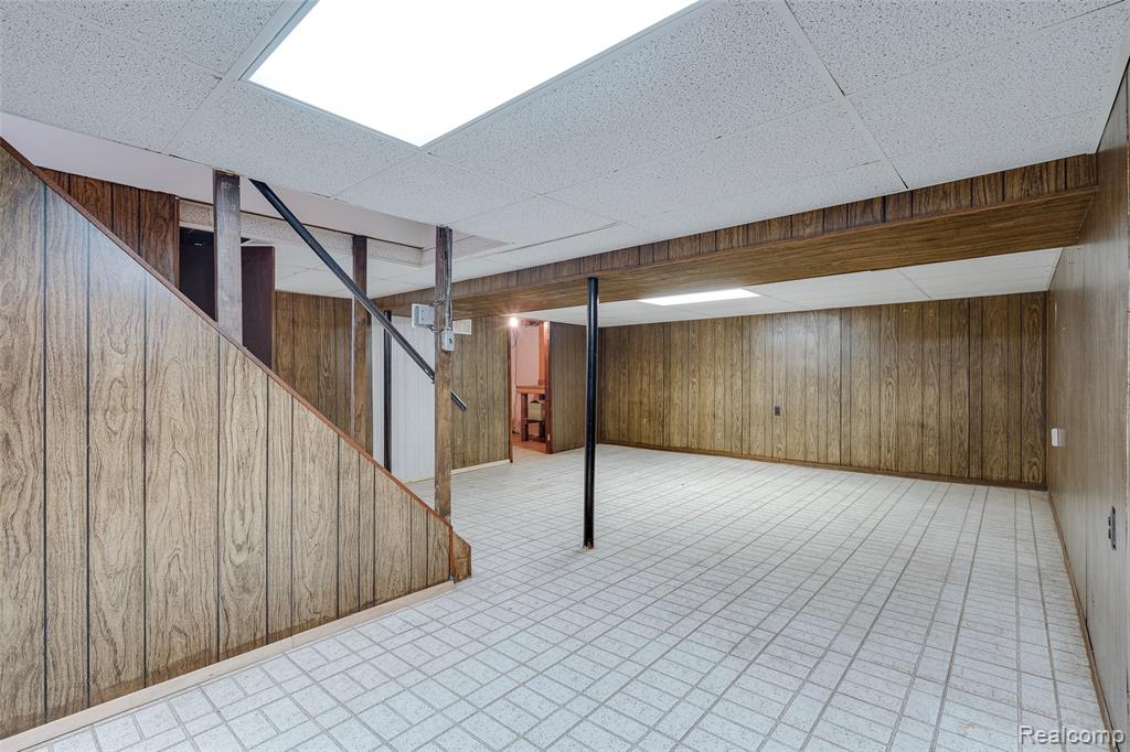 39615 Village Wood Lane, Novi, MI — Photo 33