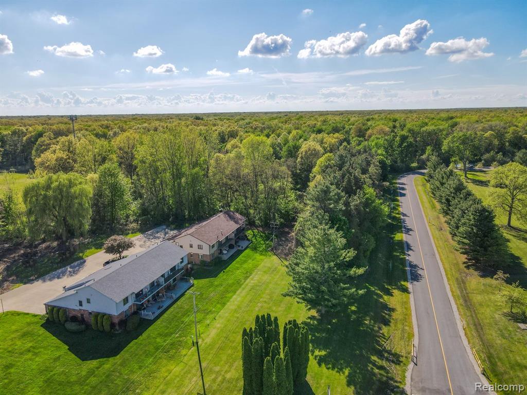 9200 RIVER Road, 3, Clay, MI 48001 — Photo 36