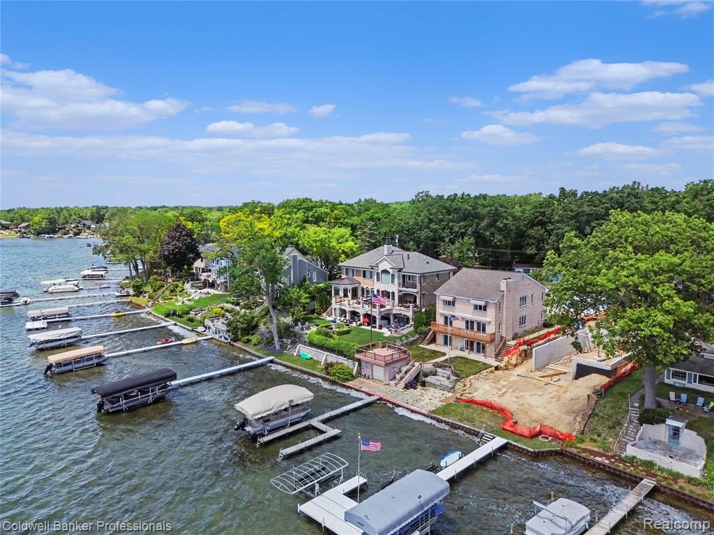 7351 Locklin, West Bloomfield, MI 48324 — Photo 36