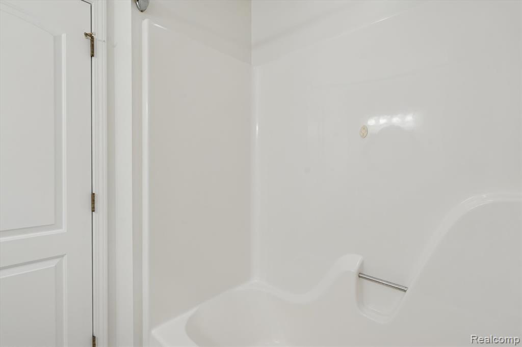 5203 N Bancroft, Bancroft, MI 48429 — Photo 46