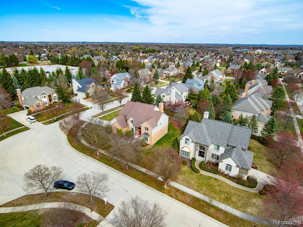 45857 ASHFORD Circle, Novi, MI — Photo 49