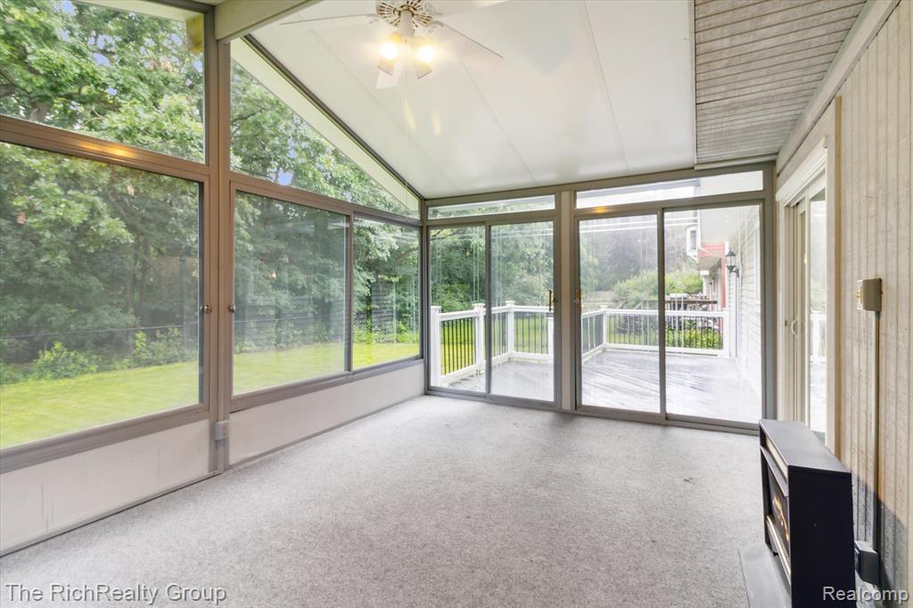 43101 LANCELOT Drive, Canton, MI 48188 — Photo 24