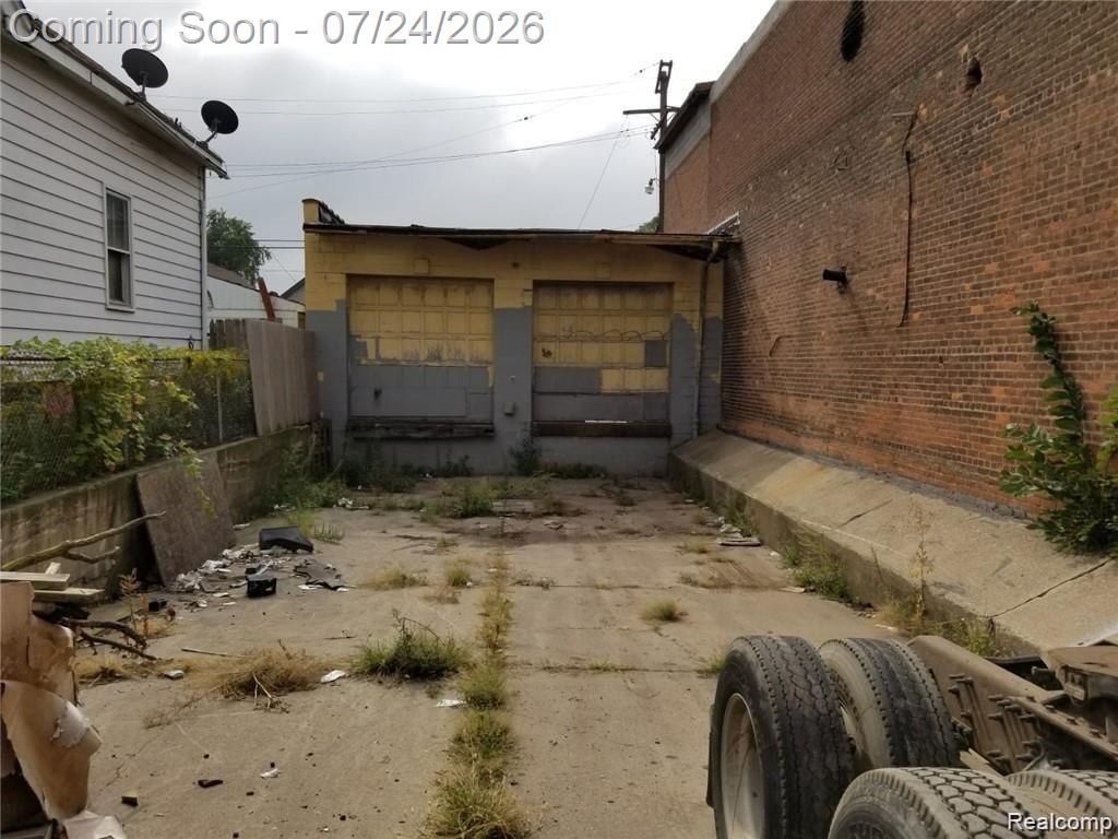 4381 Central Street - Photo 3