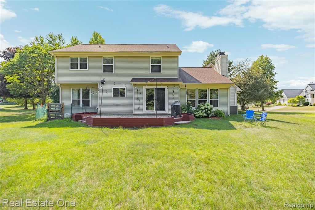 7570 Greenway Lane, West Bloomfield, MI 48324 — Photo 69